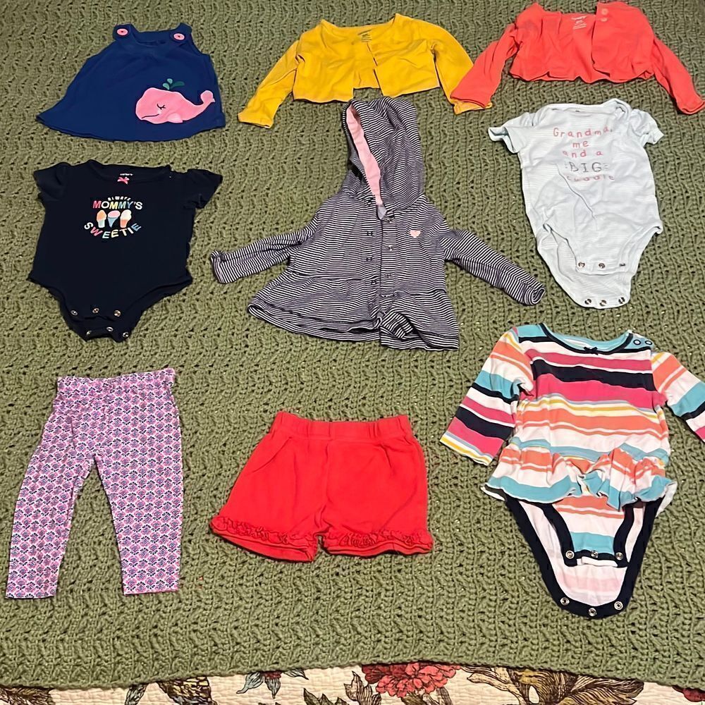 Baby Clothes - 6 months (24 items)